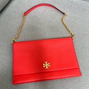 Tory Burch Poppy Kira Clutch with removable gold chain with dust bag